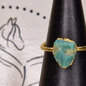 Bague druzy turquoise, monture ajustable en argent doré à l'or fin, éclat vibrant et élégance bohème