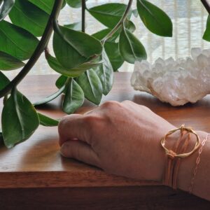 Bracelet double en faux daim couleur camel avec mousqueton doré et grand Cercle imparfait plaqué flash 18K